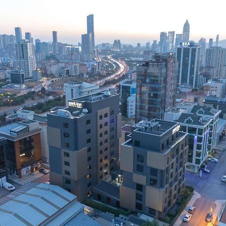 Park Inn By Radisson Istanbul Atasehir Ngoại thất bức ảnh