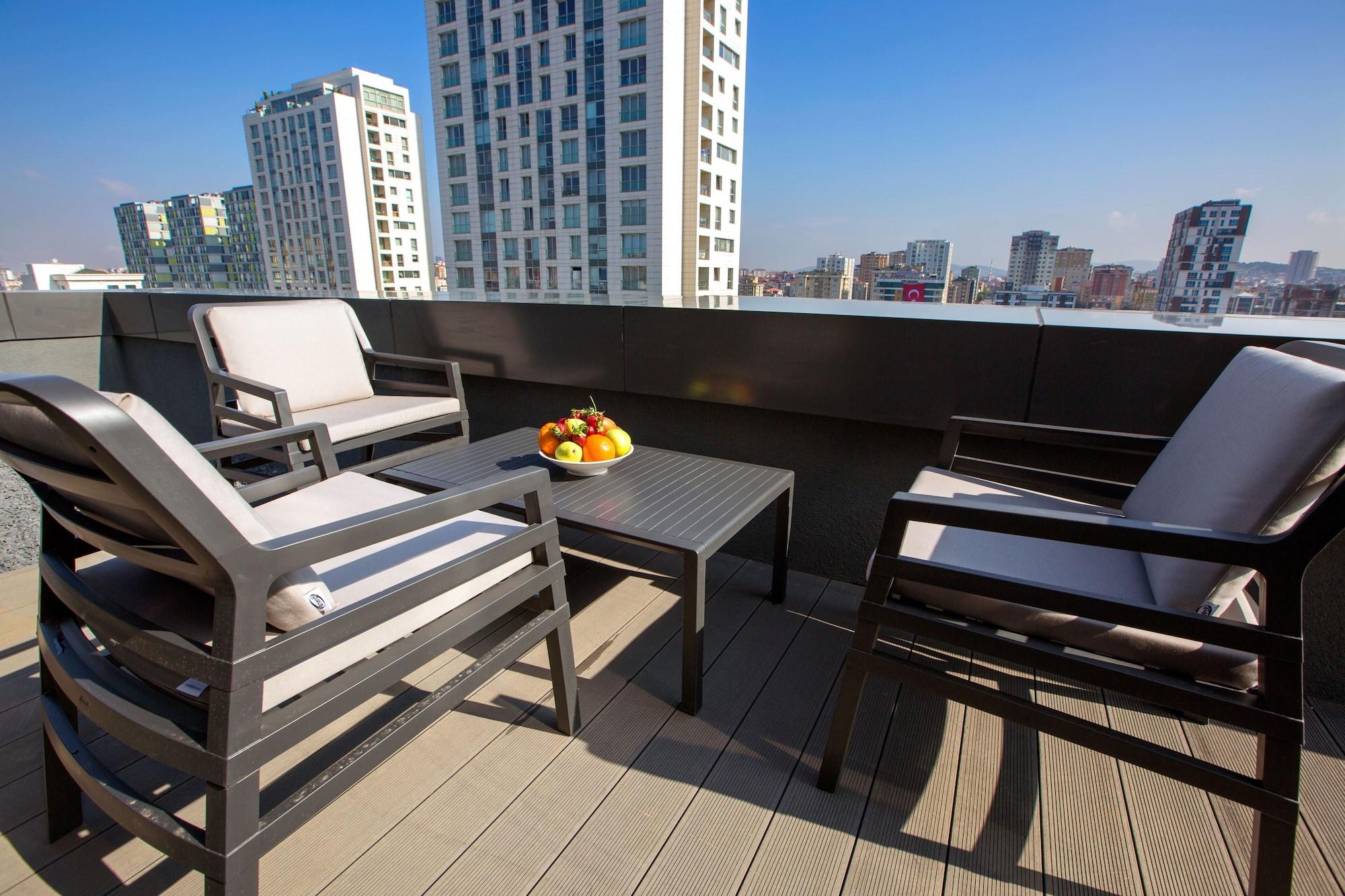 Park Inn By Radisson Istanbul Atasehir Ngoại thất bức ảnh