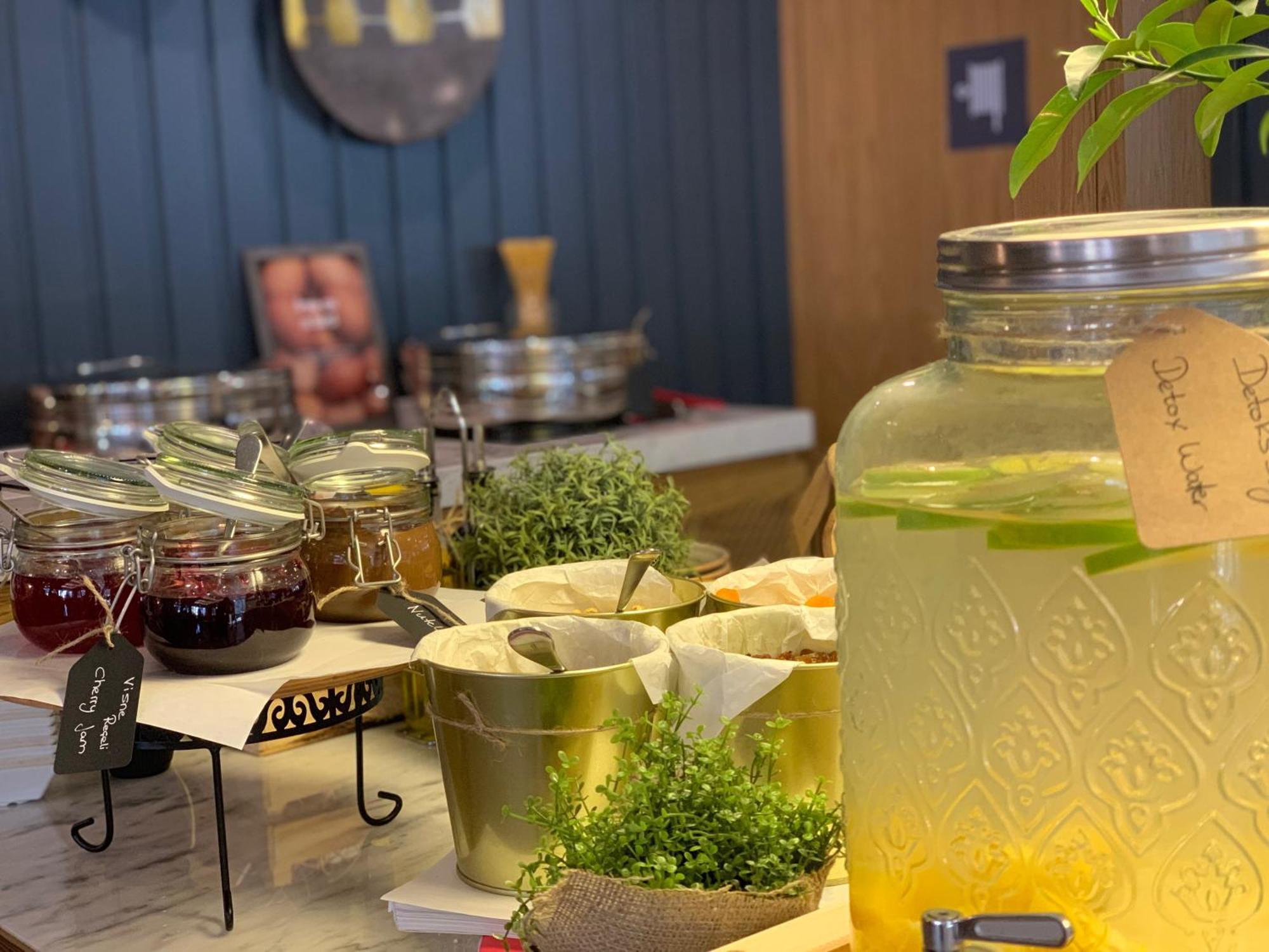 Park Inn By Radisson Istanbul Atasehir Ngoại thất bức ảnh