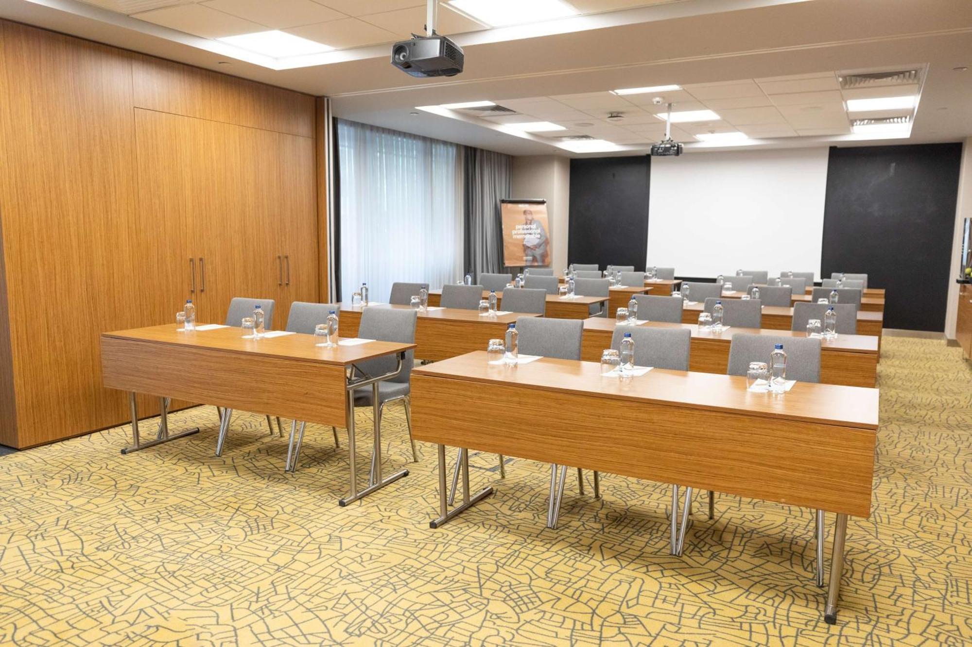 Park Inn By Radisson Istanbul Atasehir Ngoại thất bức ảnh